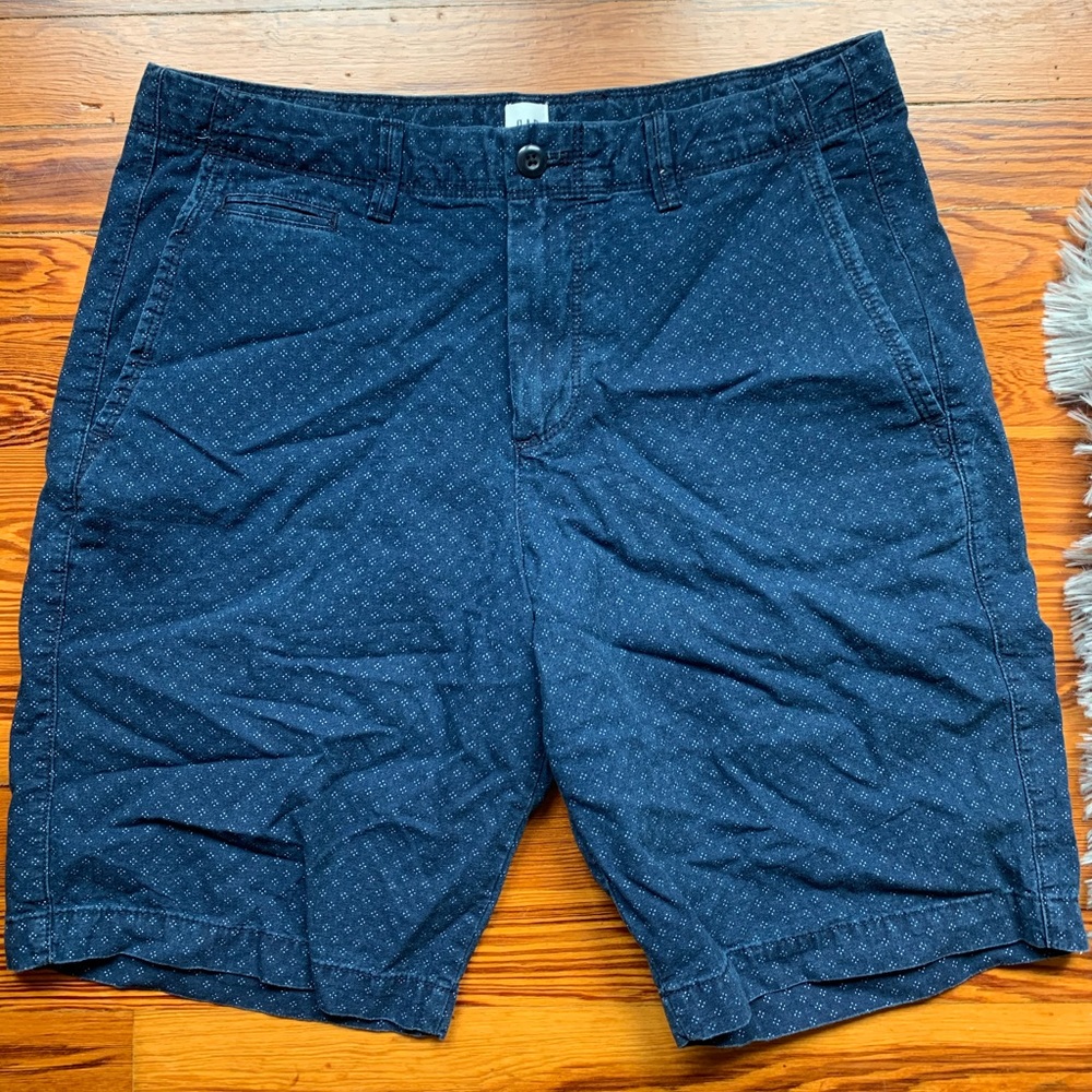 Men’s GAP shorts